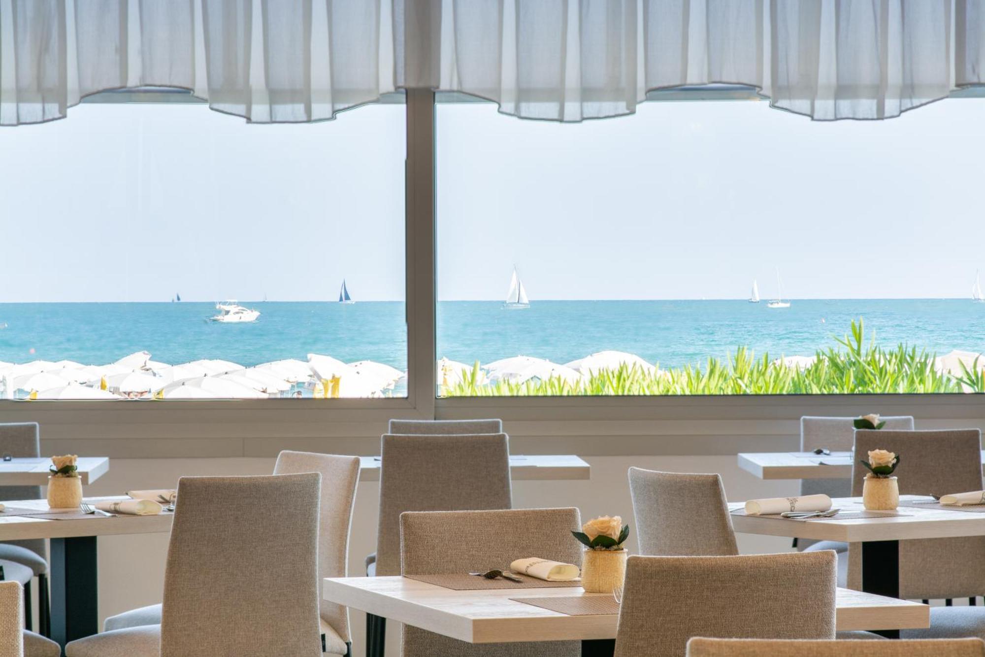 קאורלה Hotel Montecarlo 3 Stelle Superior מראה חיצוני תמונה