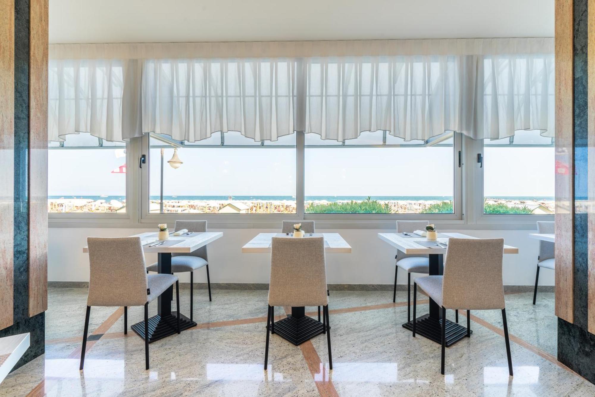 קאורלה Hotel Montecarlo 3 Stelle Superior מראה חיצוני תמונה