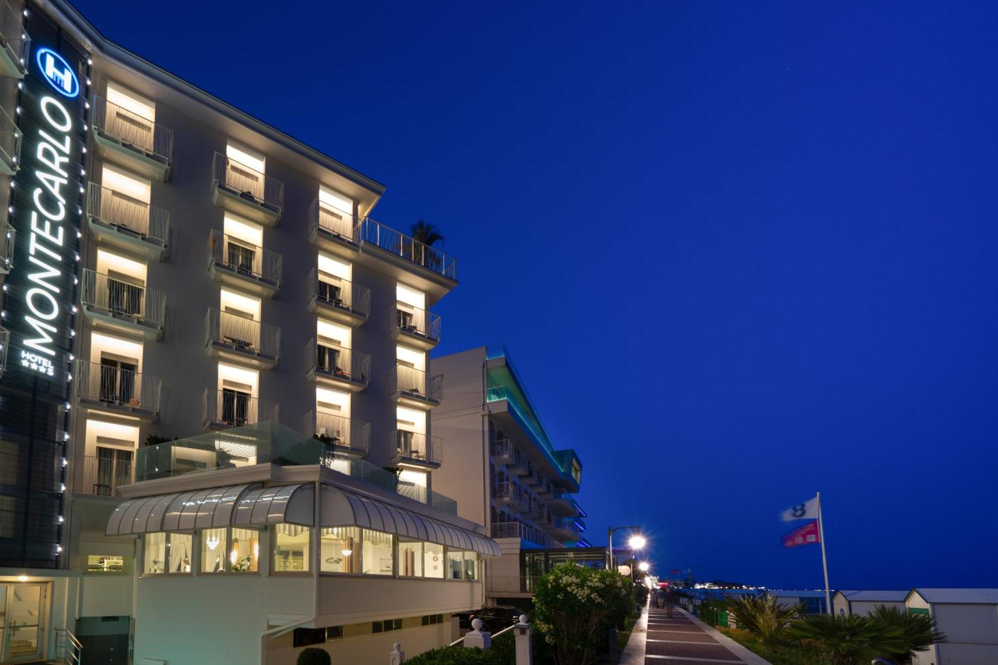 קאורלה Hotel Montecarlo 3 Stelle Superior מראה חיצוני תמונה