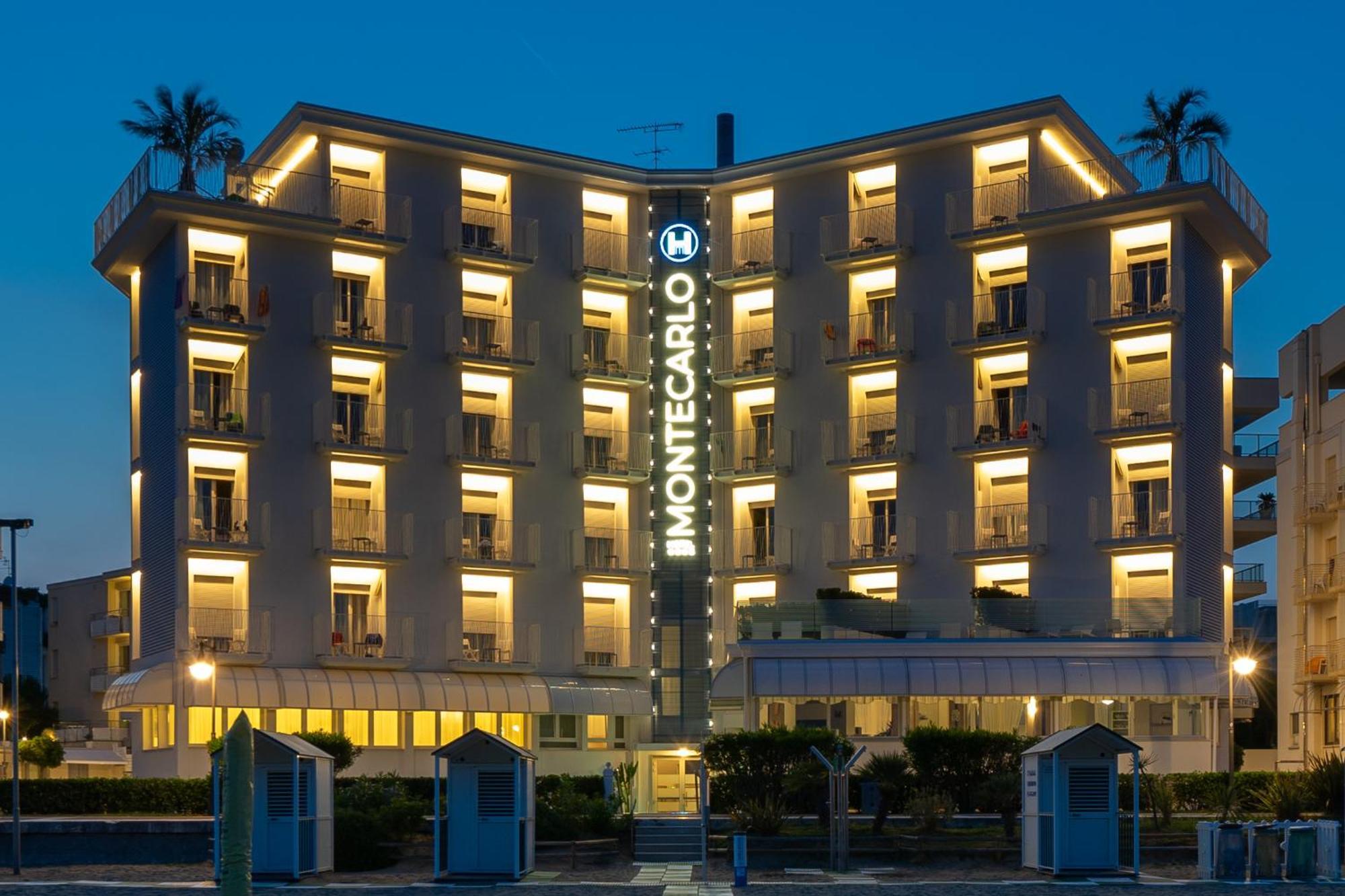 קאורלה Hotel Montecarlo 3 Stelle Superior מראה חיצוני תמונה