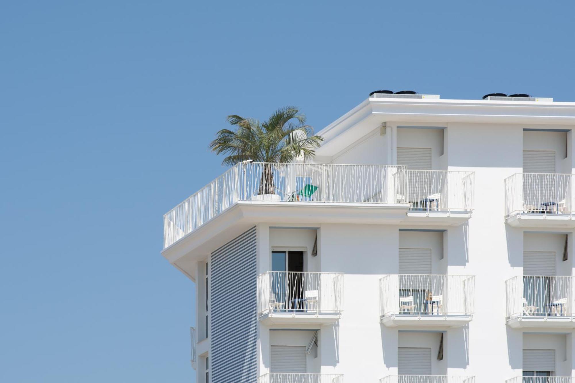 קאורלה Hotel Montecarlo 3 Stelle Superior מראה חיצוני תמונה