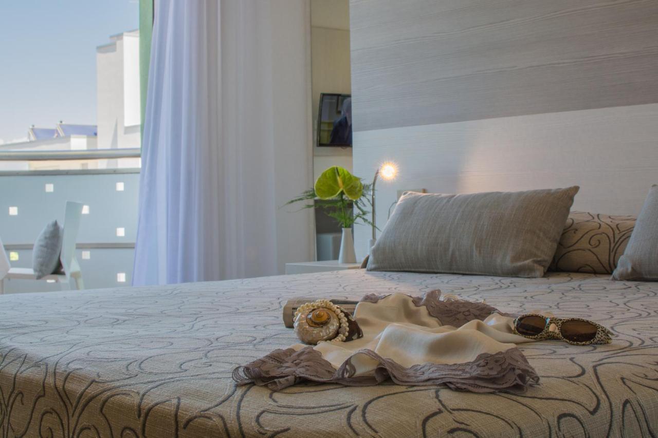 קאורלה Hotel Montecarlo 3 Stelle Superior מראה חיצוני תמונה
